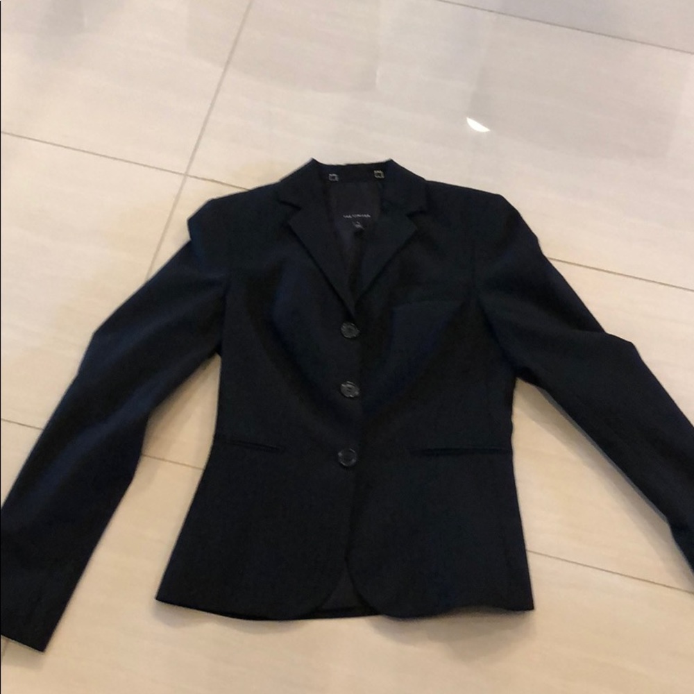 LIMITED: Women’s black blazer with gray pinstripe